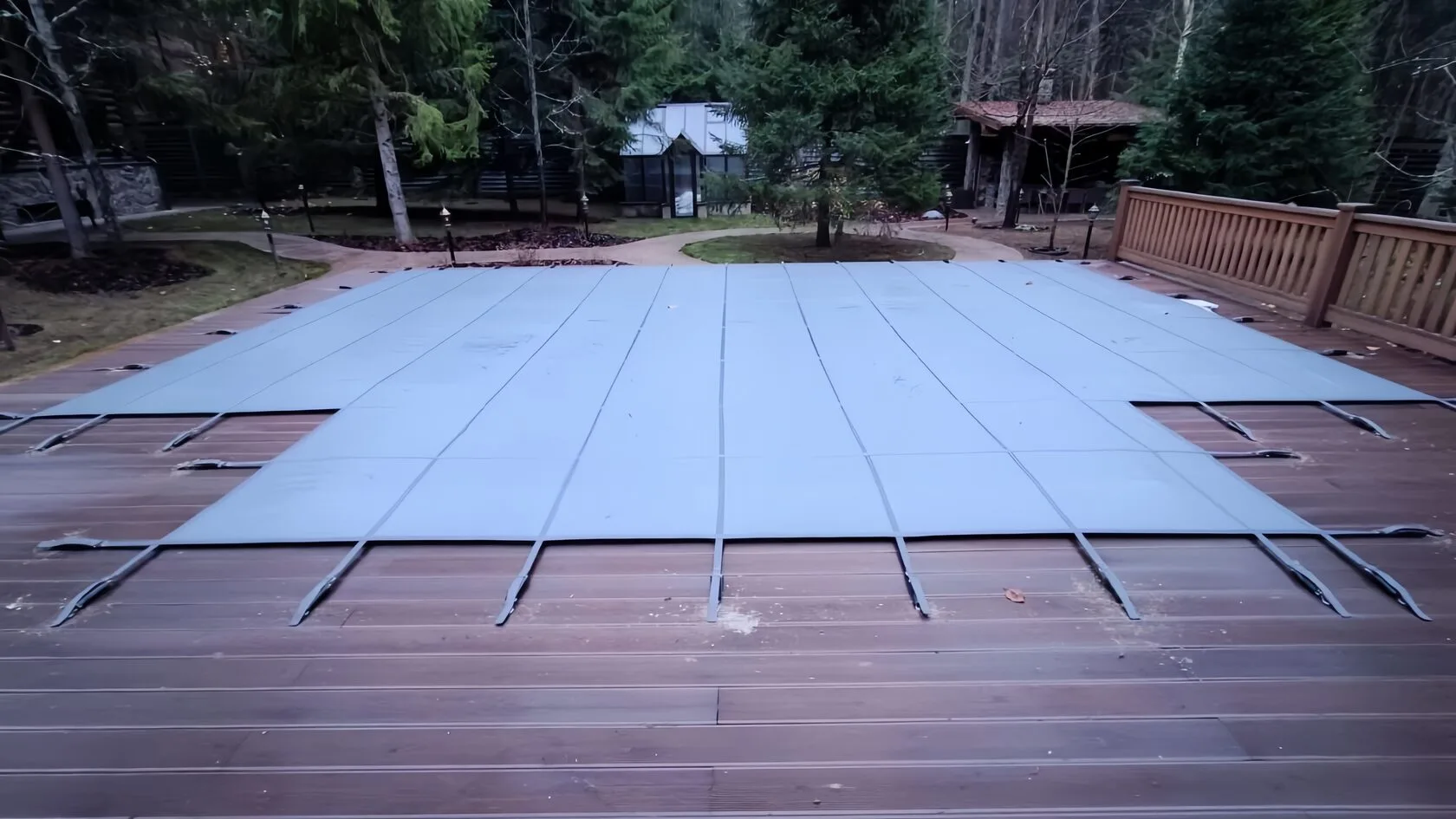 Покрывало для бассейна Laguna Cover Mesh в Таганроге