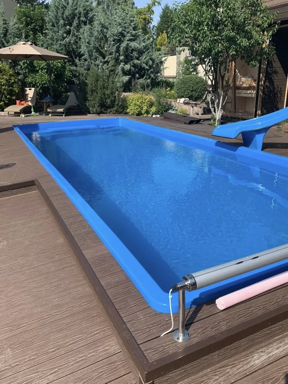 Laguna 9 установлен на участке в Таганроге